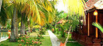 Kondai Lip Hotell Alappuzha Exteriör bild